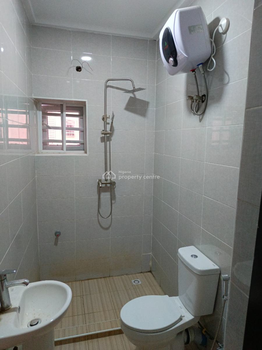 Brand New 3 Bedroom Flat in a Serene Environment, Jahi By Gilmor, Jahi, Abuja, Flat / Apartment for Rent