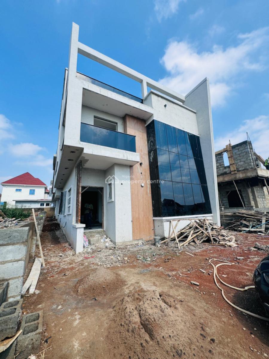 5 Bedroom Penthouse and a Bq, Engr Lere Adigun Gra, Bashorun Ibadan, Ibadan, Oyo, House for Sale