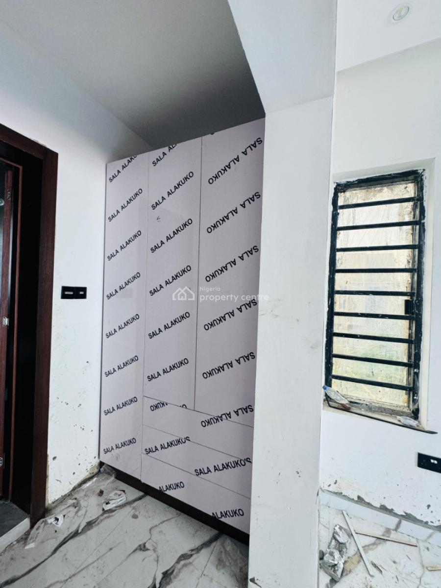 5 Bedroom Penthouse and a Bq, Engr Lere Adigun Gra, Bashorun Ibadan, Ibadan, Oyo, House for Sale