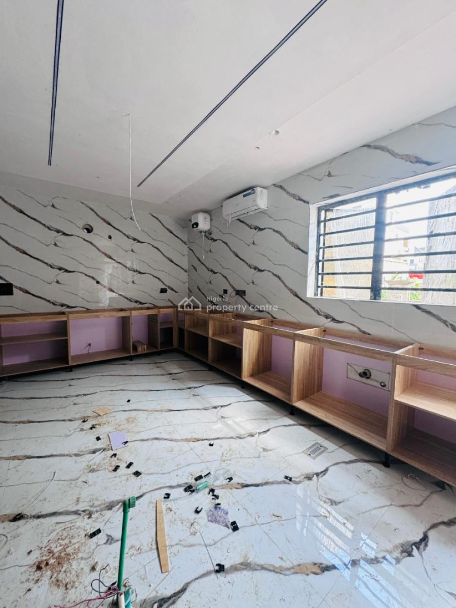 5 Bedroom Penthouse and a Bq, Engr Lere Adigun Gra, Bashorun Ibadan, Ibadan, Oyo, House for Sale