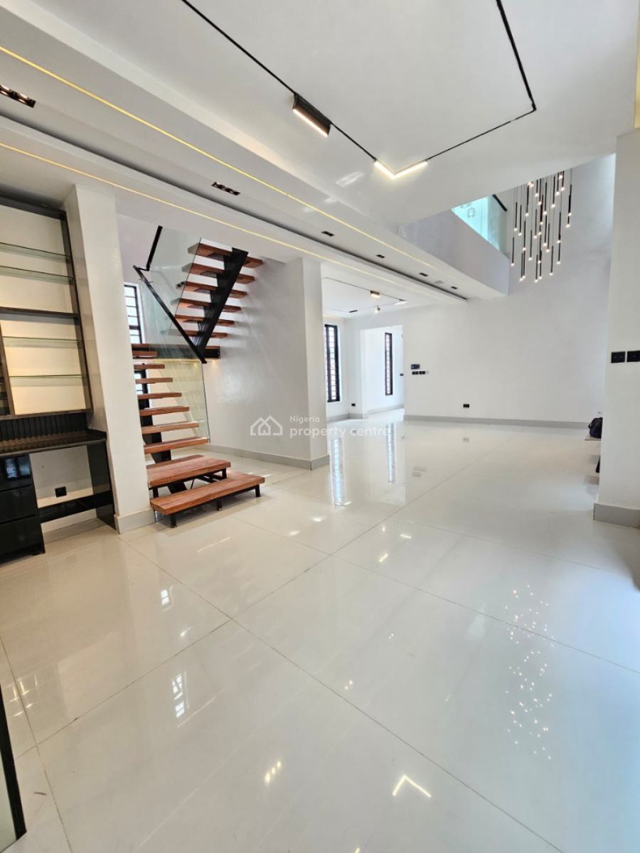 Executive 5-bedrooms Deluxe Fully Detached Triplex with Swimming Pool, Lekki Phase 1, Lekki, Lagos, Detached Duplex for Sale
