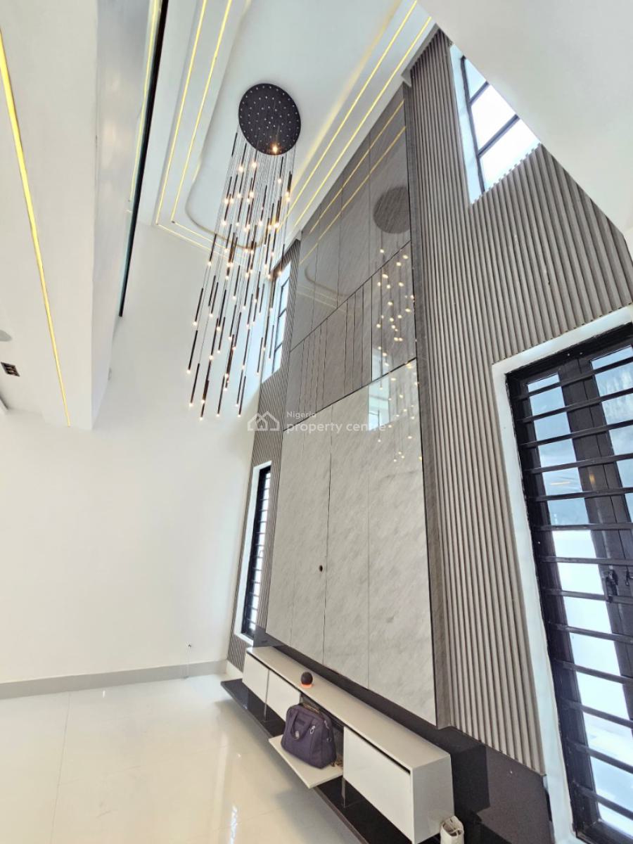 Executive 5-bedrooms Deluxe Fully Detached Triplex with Swimming Pool, Lekki Phase 1, Lekki, Lagos, Detached Duplex for Sale