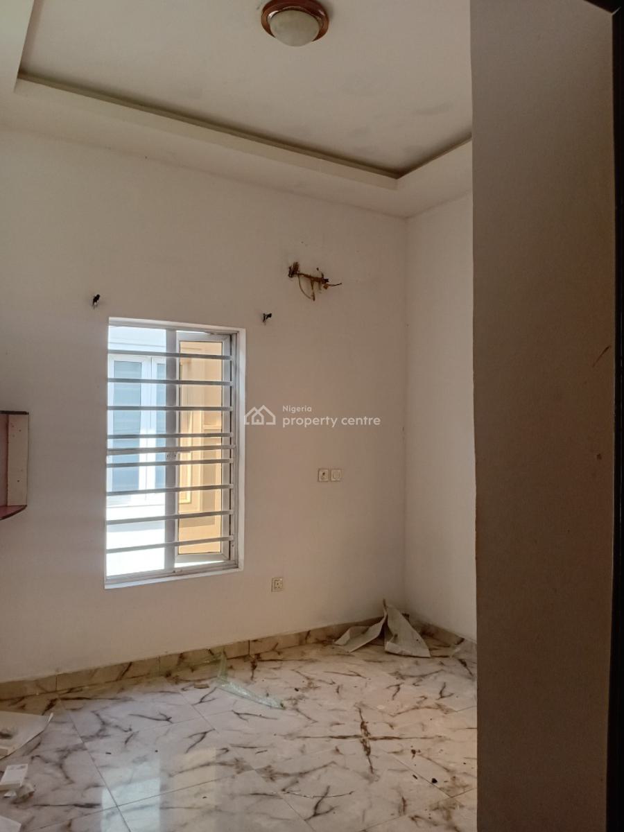 Well Grilled Single Room in a Shared Apartment, Orchid Road, Lekki, Lagos, Detached Duplex for Rent