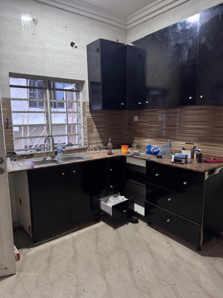 Exquisitely Finished 3 Bedroom Flat, Jahi, Abuja, Flat / Apartment for Rent