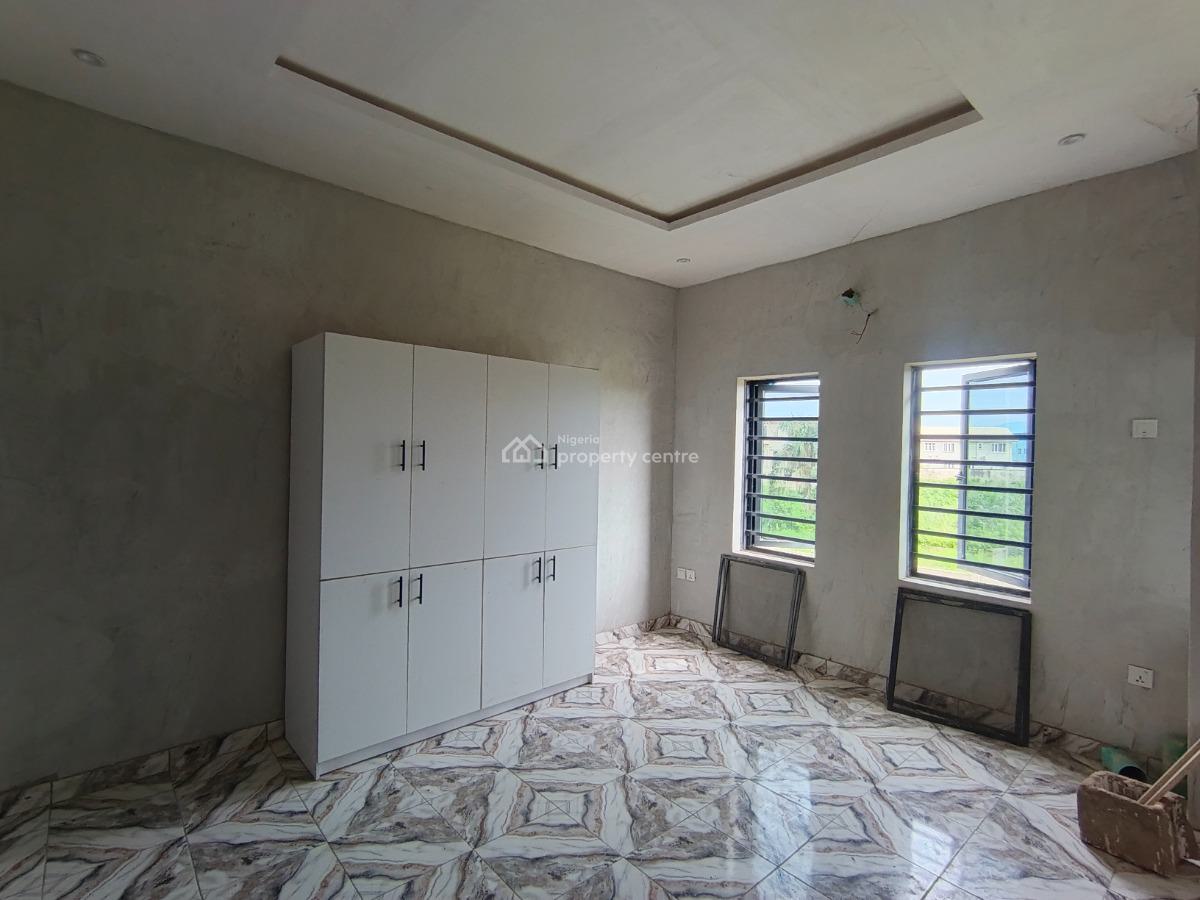 2 Bedroom Flat, Awolowo Road Ikorodu, Ikorodu, Lagos, Terraced Duplex for Rent