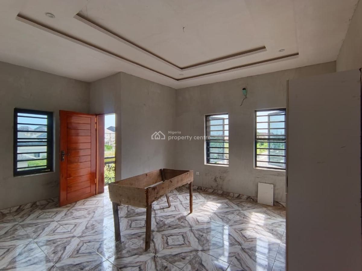 2 Bedroom Flat, Ebute Igbogbo Road, Ikorodu, Lagos, Terraced Duplex for Rent