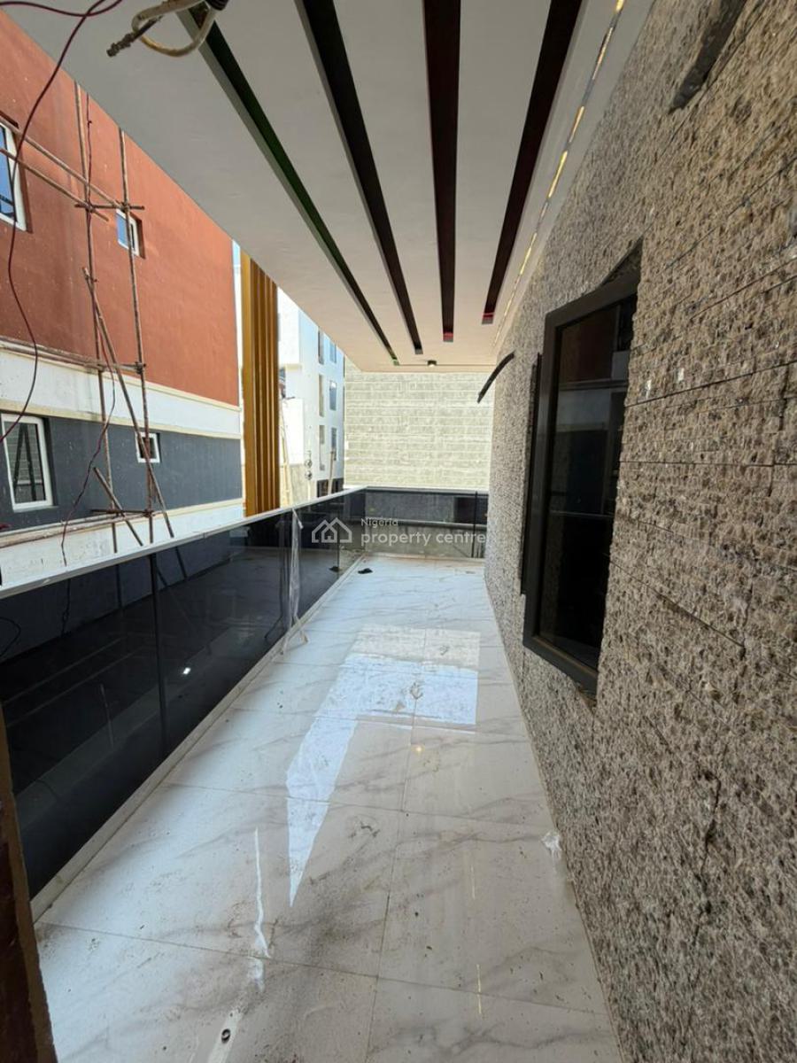Tastefully Finished 3 Bedroom Flat, Lekki Phase 1, Lekki, Lagos, Flat / Apartment for Sale