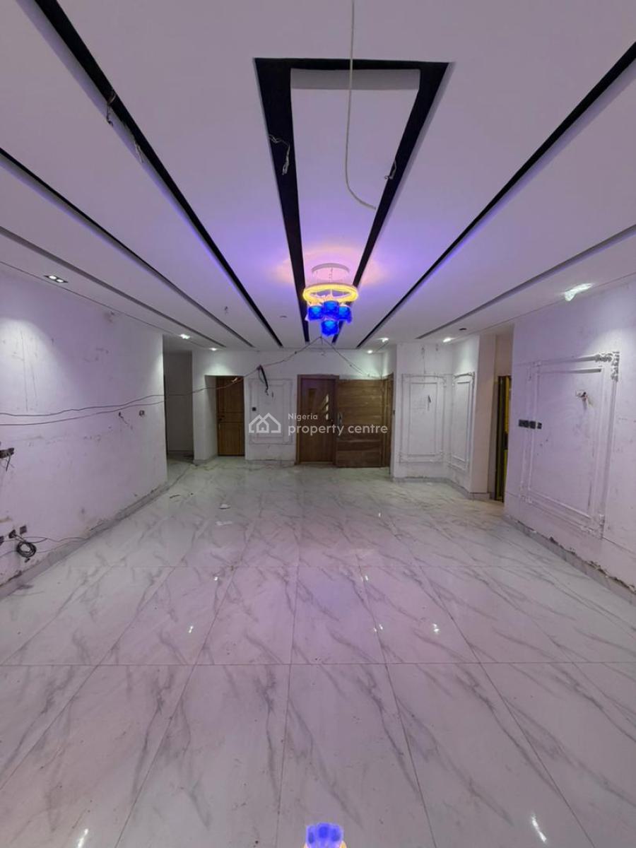 Tastefully Finished 3 Bedroom Flat, Lekki Phase 1, Lekki, Lagos, Flat / Apartment for Sale