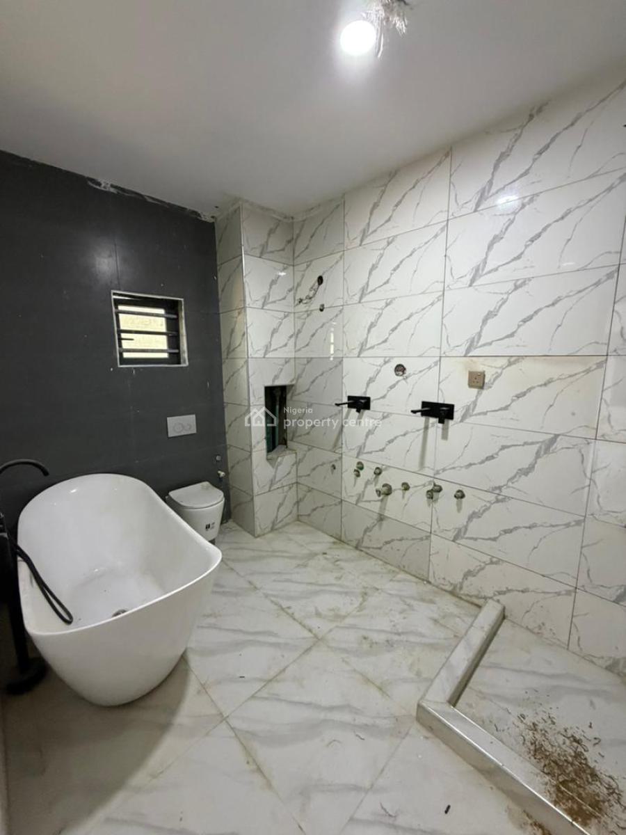 Tastefully Finished 3 Bedroom Flat, Lekki Phase 1, Lekki, Lagos, Flat / Apartment for Sale