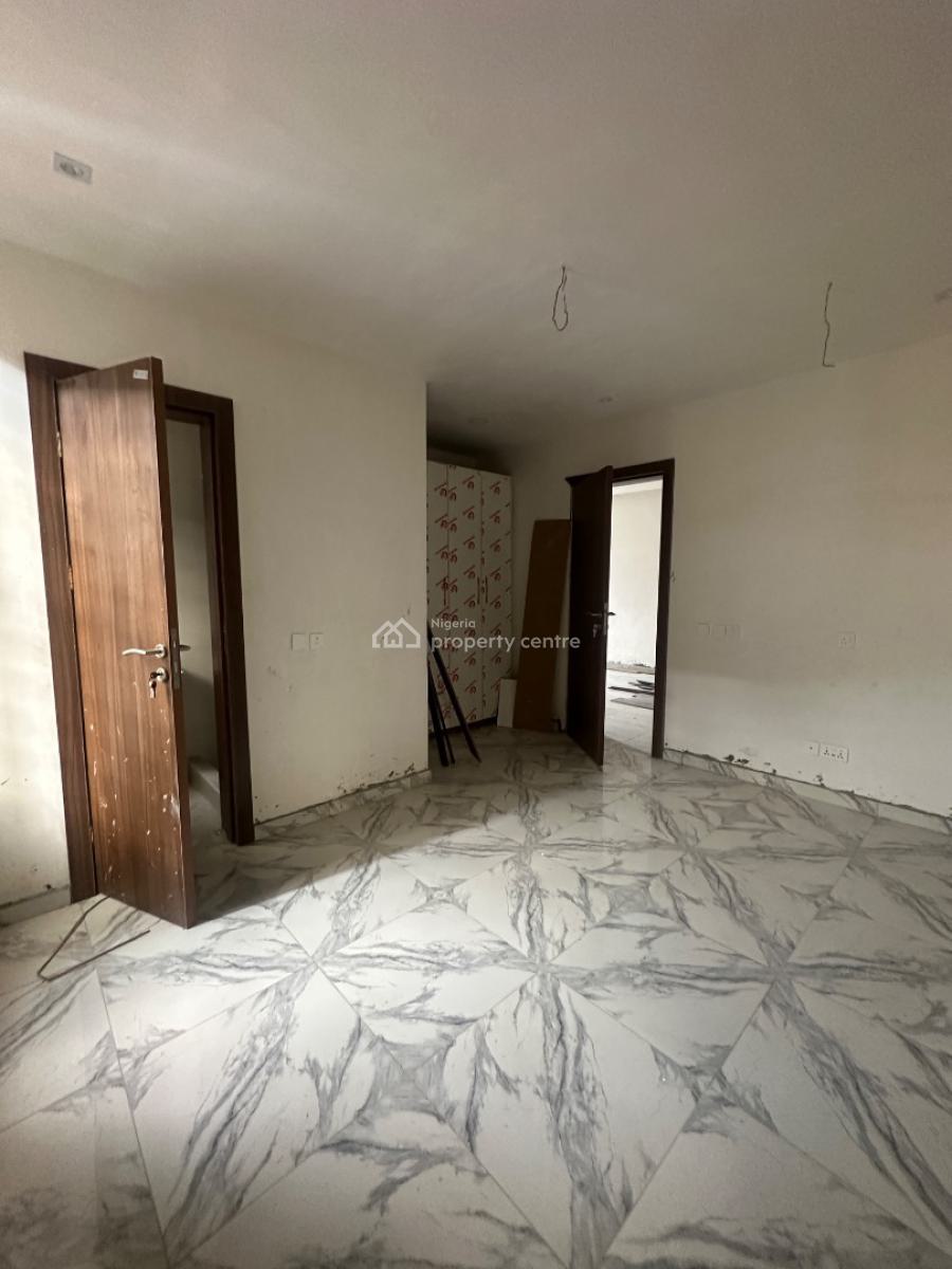2 Bedroom Apartment, Ologolo, Lekki, Lagos, Flat / Apartment for Sale