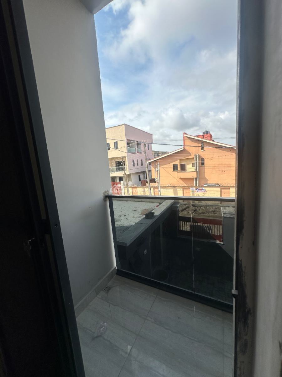 2 Bedroom Apartment, Ologolo, Lekki, Lagos, Flat / Apartment for Sale