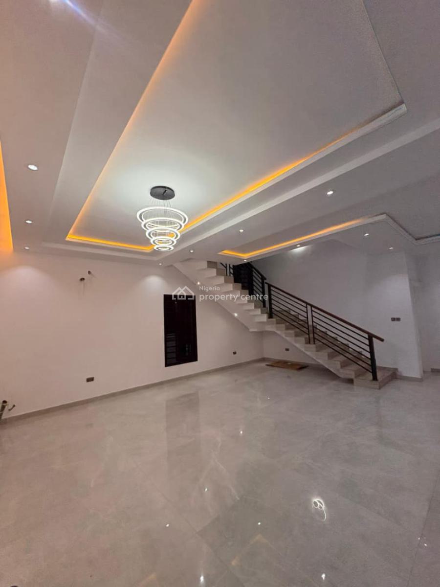 5 Bedroom Duplex with Room and Parlor Bq, Kolapo Ishola Gra, Akobo, Ibadan, Oyo, Detached Duplex for Sale