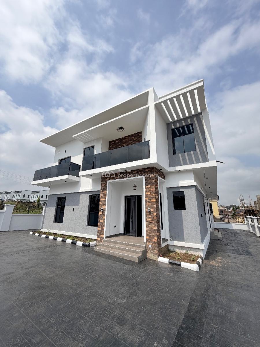 5 Bedroom Duplex with Room and Parlor Bq, Kolapo Ishola Gra, Akobo, Ibadan, Oyo, Detached Duplex for Sale