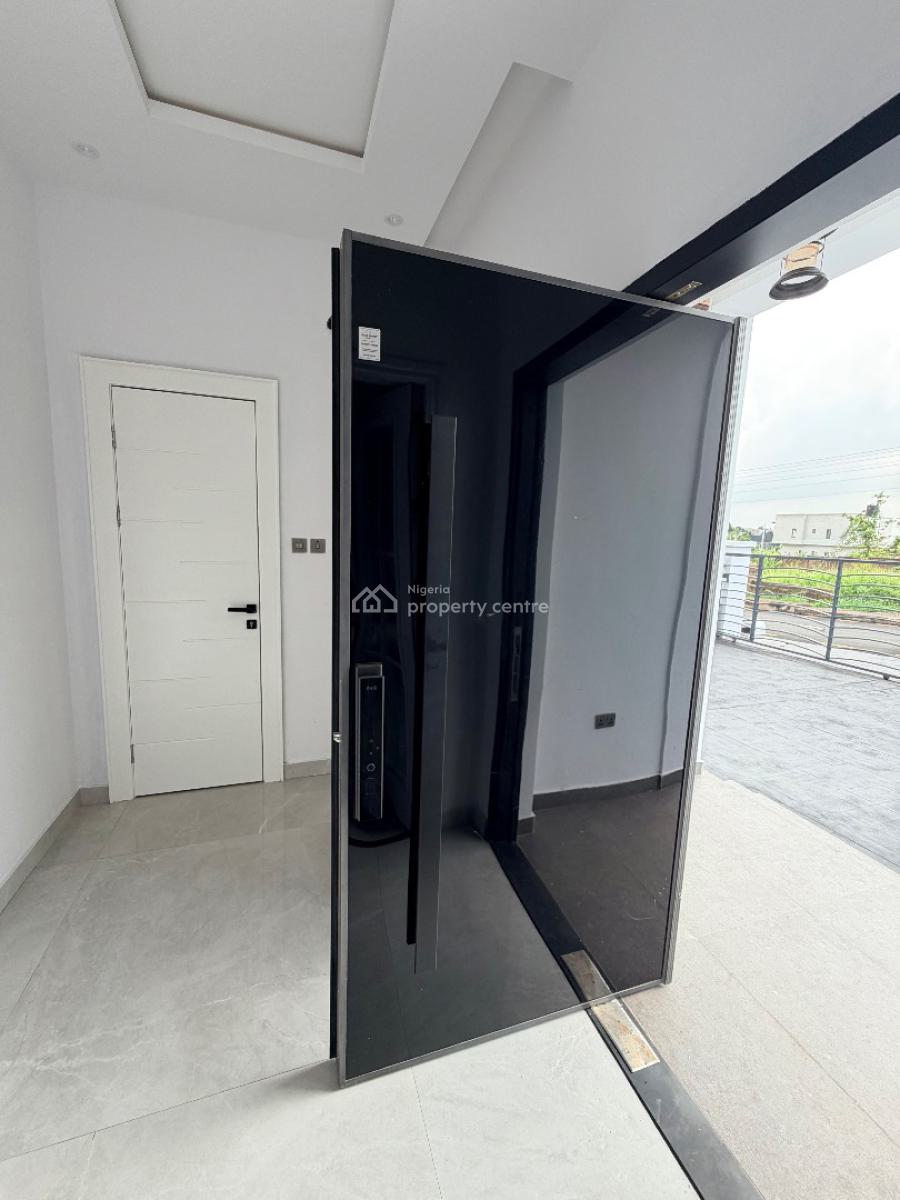 5 Bedroom Duplex with Room and Parlor Bq, Kolapo Ishola Gra, Akobo, Ibadan, Oyo, Detached Duplex for Sale