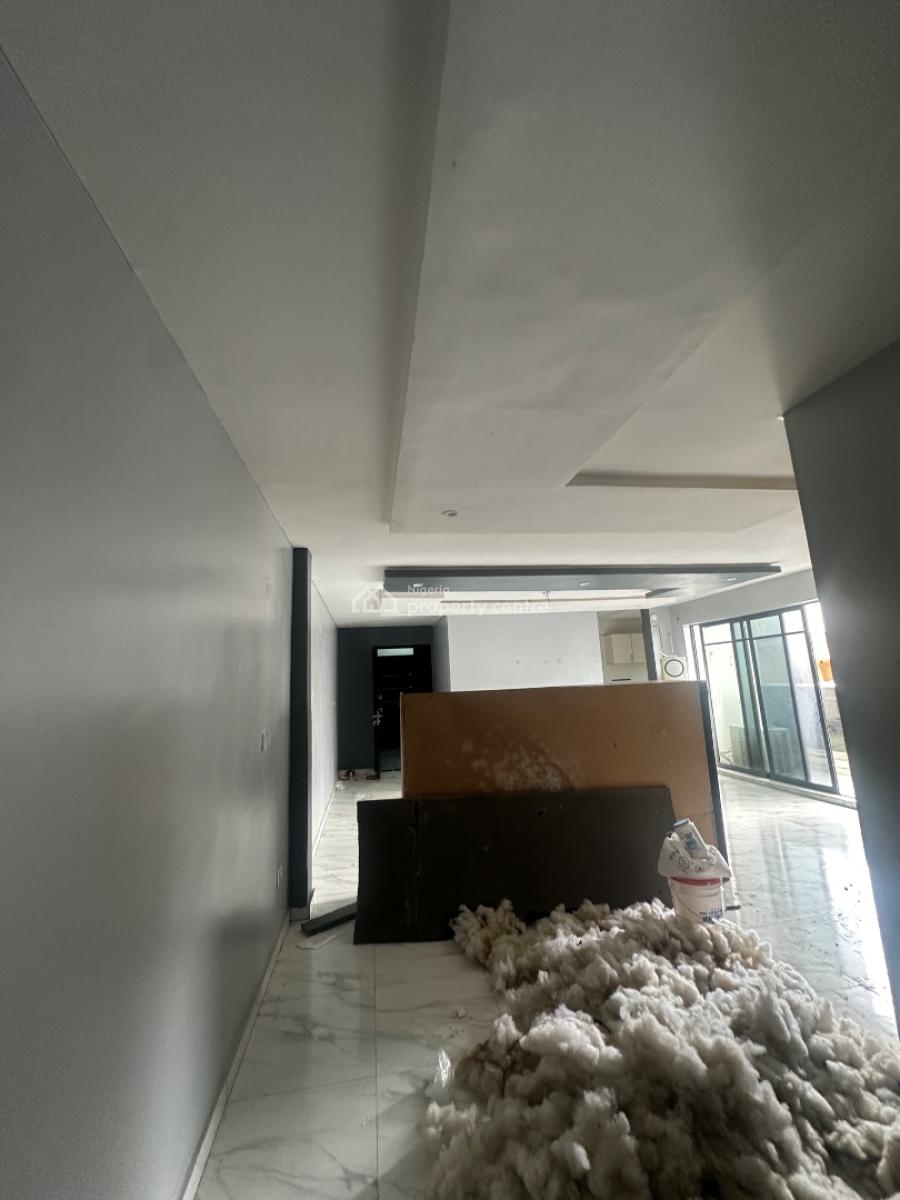 2 Bedroom Apartment, Ologolo, Lekki, Lagos, Flat / Apartment for Sale