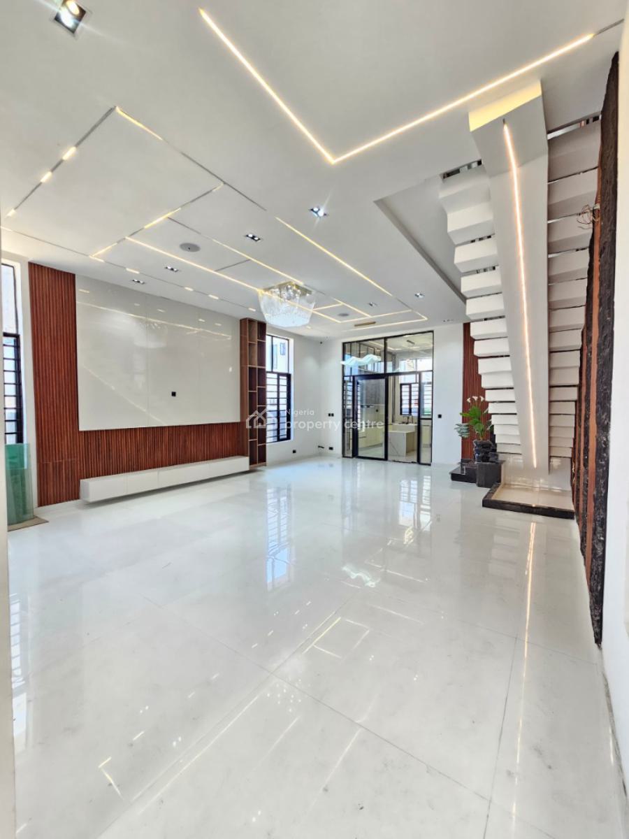 Executive 5-bedrooms Deluxe Fully Detached Triplex with Swimming Pool, Chevron, Lekki, Lagos, Detached Duplex for Sale