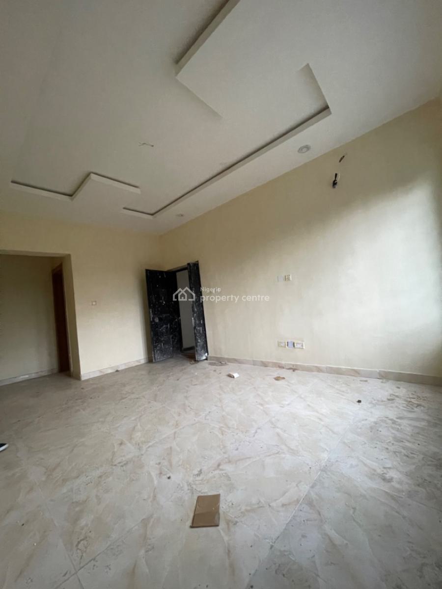 Spacious Built 3 Bedroom Apartments with a Room, Yaba, Lagos, Flat / Apartment for Sale