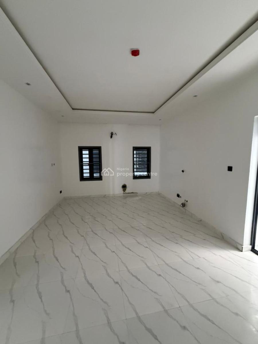 Beautiful 3 Bedroom Apartment with Swimming Pool, Lekki Phase 1, Lekki, Lagos, Block of Flats for Sale