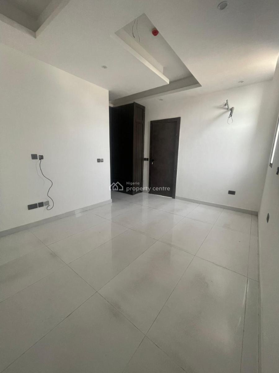 Luxury 3 Bedroom  Penthouse Apartmrnt Smart Serene Estate with Cinema, Lekki Phase 1, Lekki, Lagos, Flat / Apartment for Sale