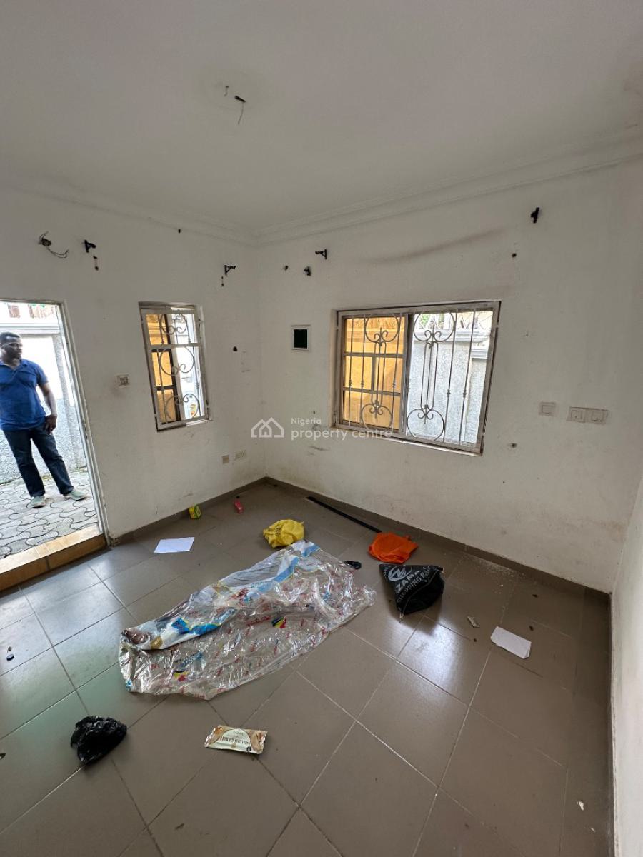 a Standard One Room Self Contain Apartment in a Secured Estate, Ipent 7 Estate Opposite Mab Global Estate Gwarinpa Extension, Gwarinpa, Abuja, Self Contain (single Rooms) for Rent