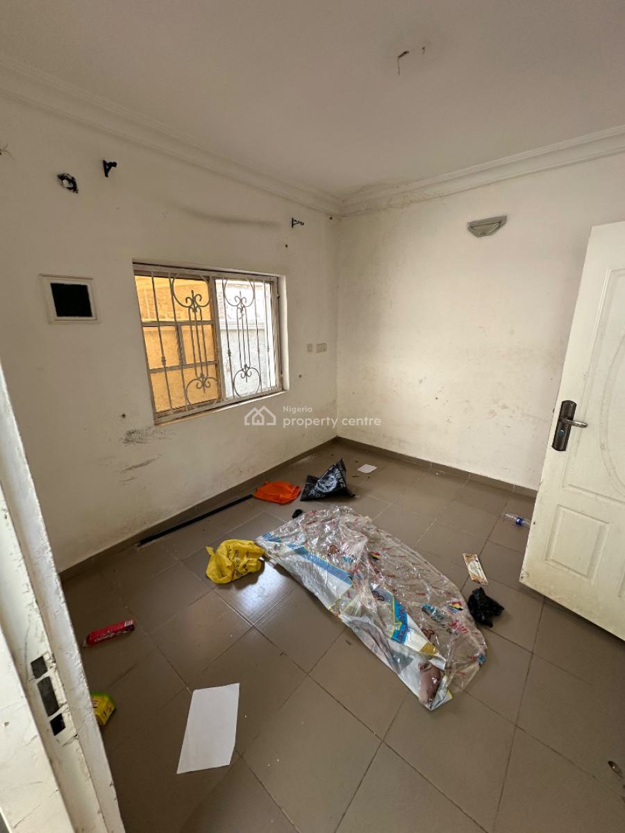a Standard One Room Self Contain Apartment in a Secured Estate, Ipent 7 Estate Opposite Mab Global Estate Gwarinpa Extension, Gwarinpa, Abuja, Self Contain (single Rooms) for Rent
