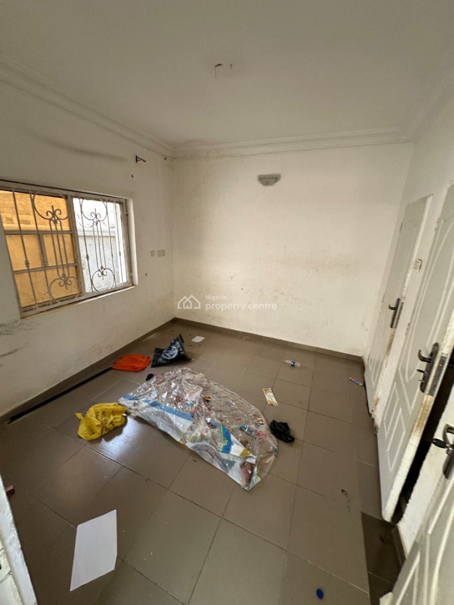 a Standard One Room Self Contain Apartment in a Secured Estate, Ipent 7 Estate Opposite Mab Global Estate Gwarinpa Extension, Gwarinpa, Abuja, Self Contain (single Rooms) for Rent