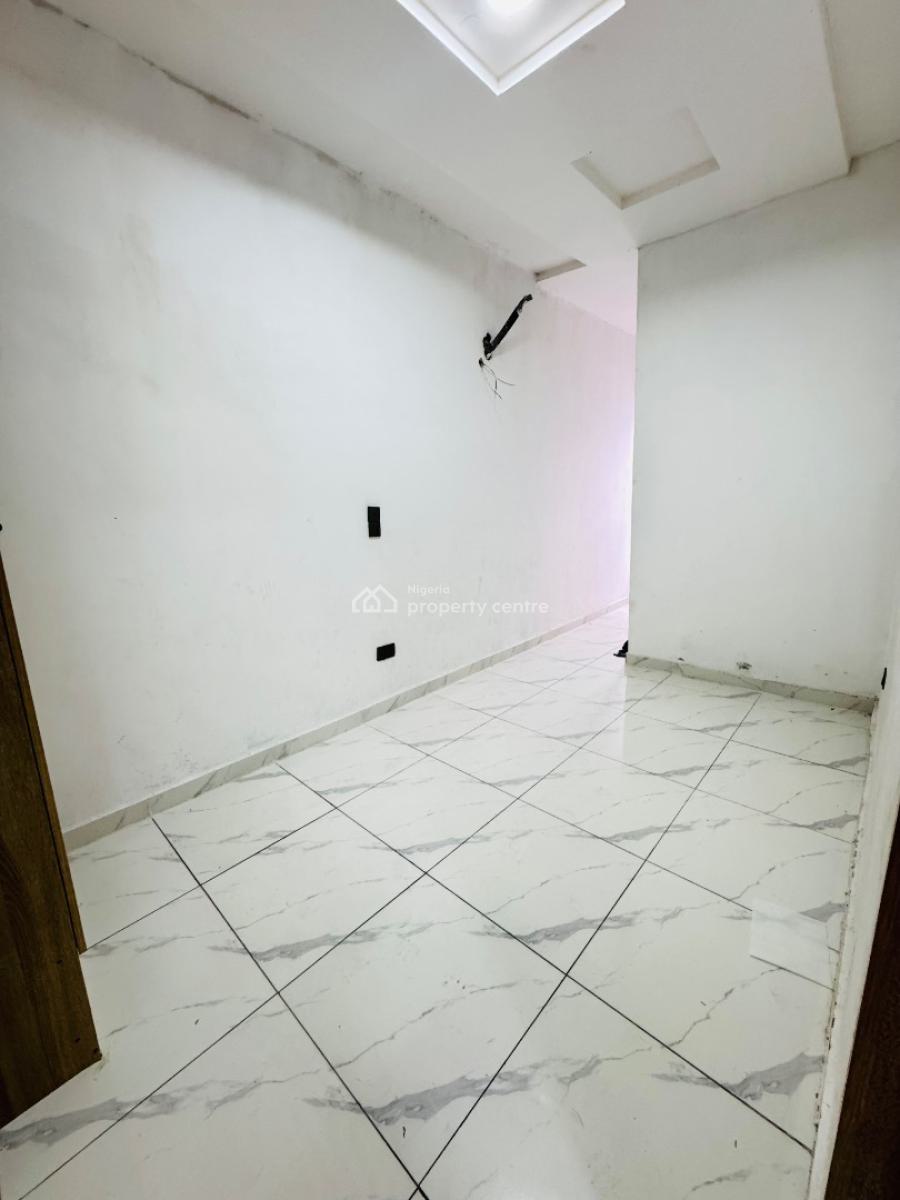 Spacious 4bedrms Terraced Duplex Available Available 7m, Orchid Road, Lekki, Lagos, House for Rent