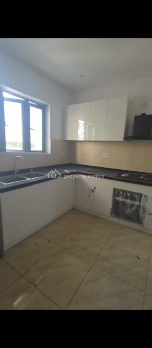 4 Bedroom Terrace Apartments with Bq, Swimming Pool  and Gym House, Off Admiralty Road, Phase 1, Lekki, Lagos, Flat / Apartment for Rent