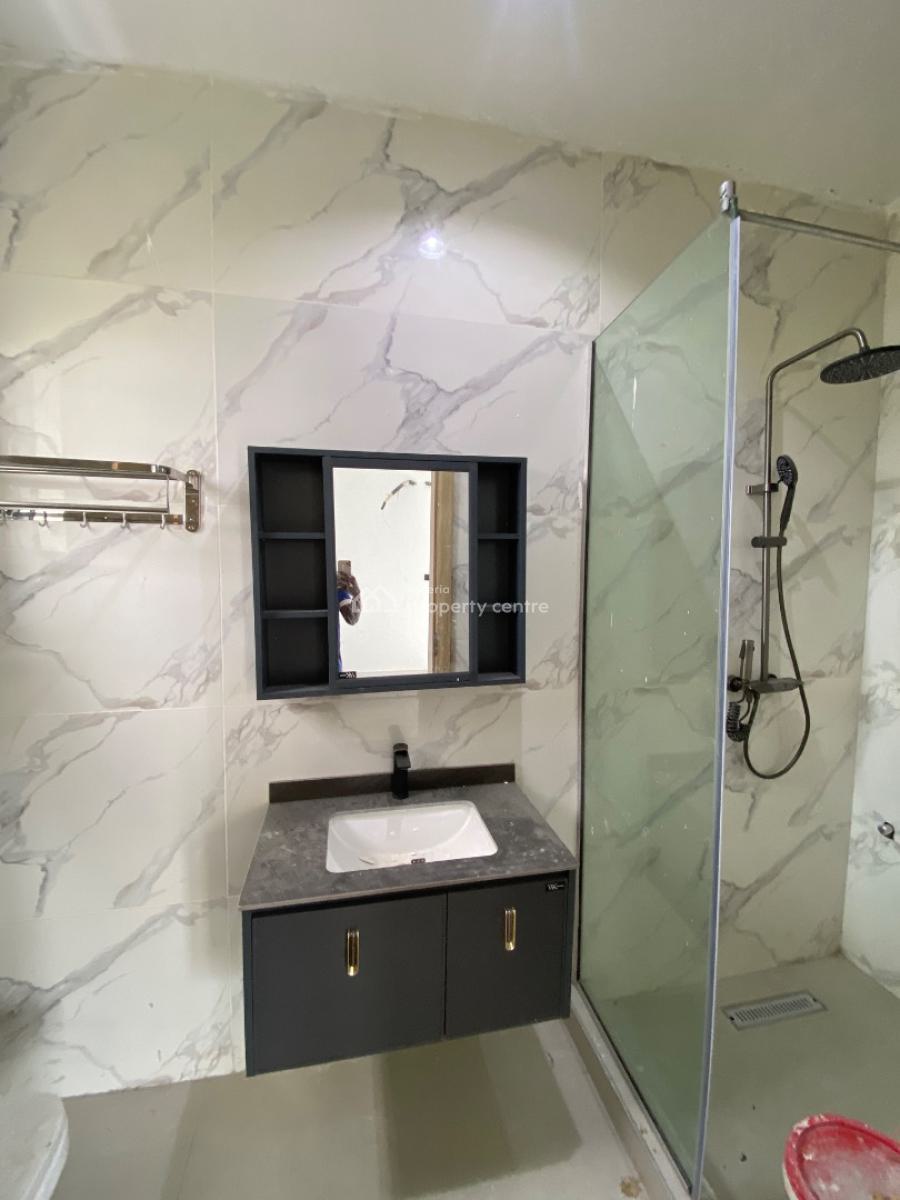 Well Fitted 5 Bed Smart House in a Gated Estate, Royal Garden Estate, Ajah, Lagos, Detached Duplex for Sale