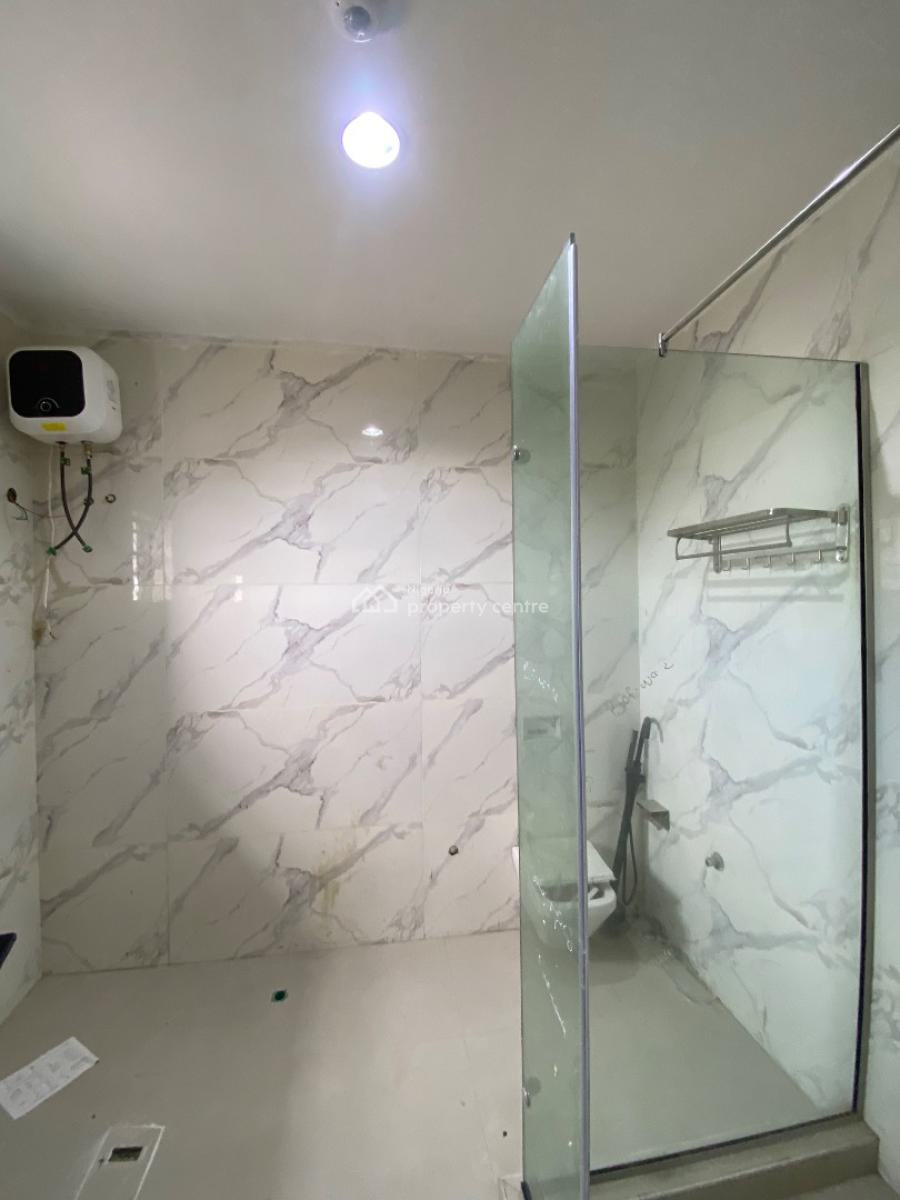 Well Fitted 5 Bed Smart House in a Gated Estate, Royal Garden Estate, Ajah, Lagos, Detached Duplex for Sale