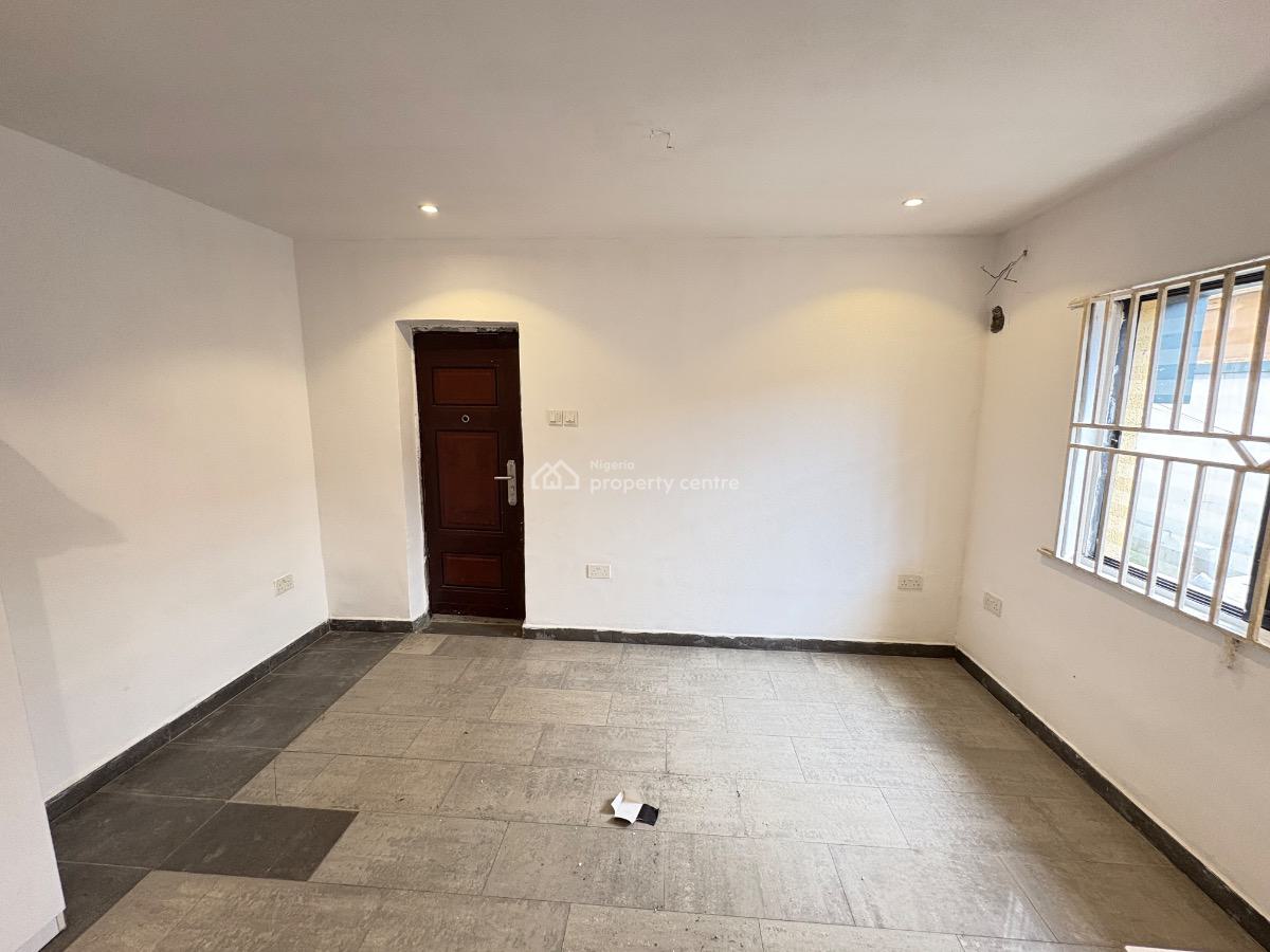 1bedroom Apartment, Off Admiralty Way, Lekki Phase 1, Lekki, Lagos, Mini Flat (room and Parlour) for Rent