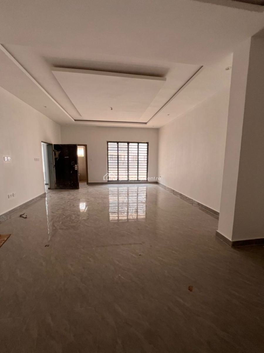 Massive 3 Beds Flat Apartment with 2 Living Rooms and Bq, Wuye, Wuye, Abuja, Flat / Apartment for Sale
