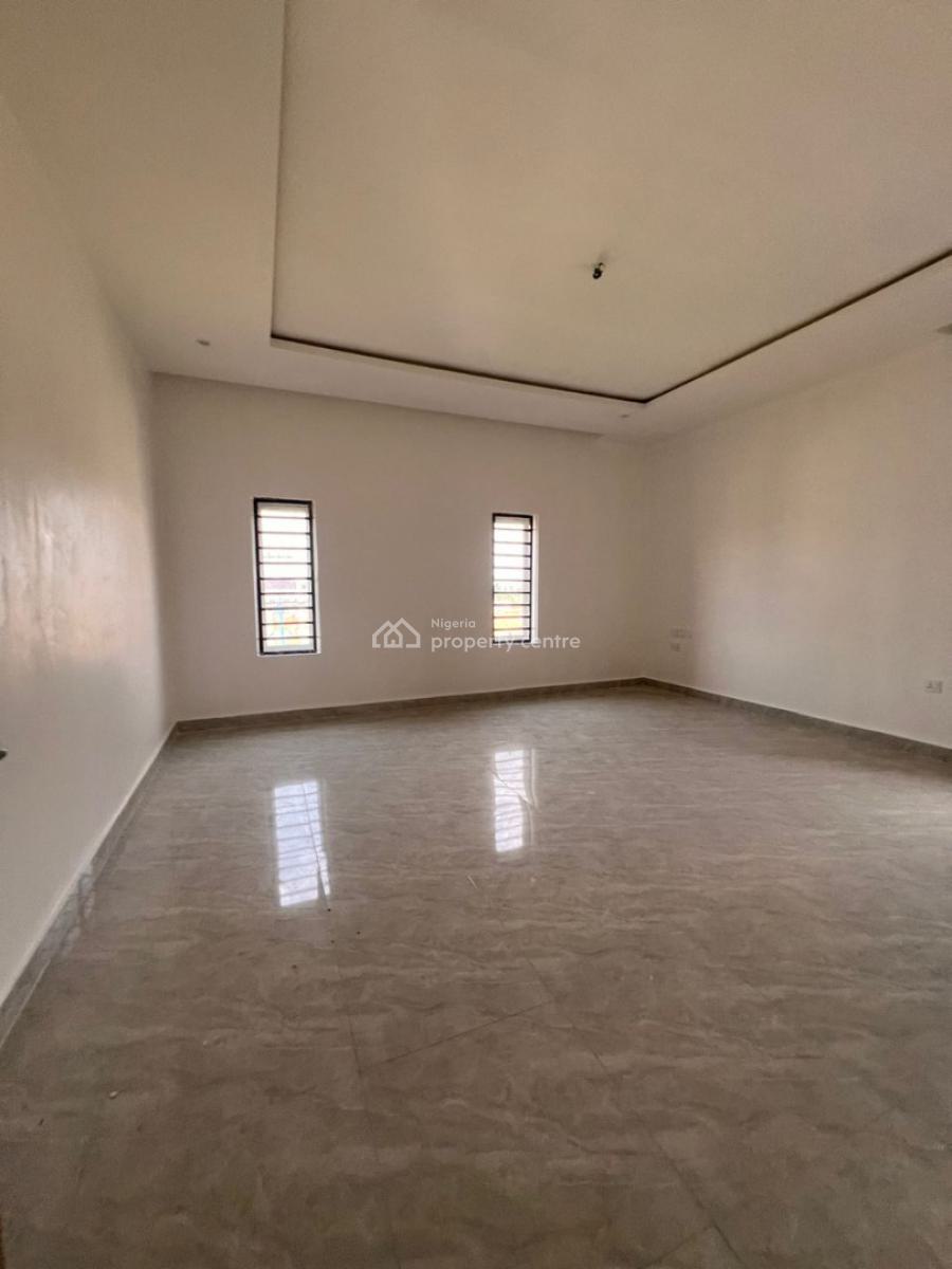 Massive 3 Beds Flat Apartment with 2 Living Rooms and Bq, Wuye, Wuye, Abuja, Flat / Apartment for Sale