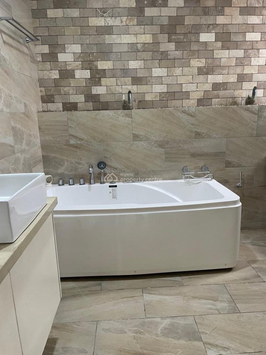 Luxury 4bedroom Serviced Apartment with a Room Bq, Old Ikoyi, Ikoyi, Lagos, Flat / Apartment for Rent