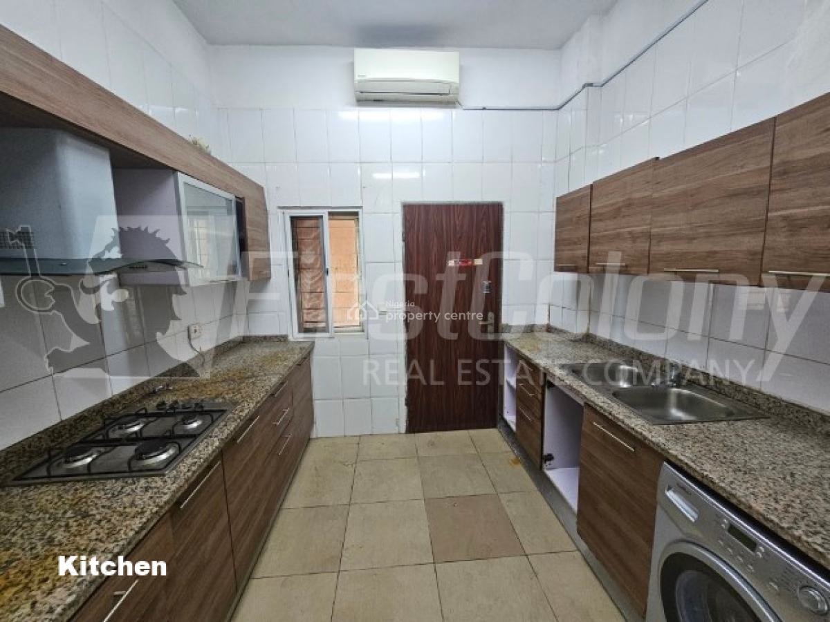 Spacious 3 Bedroom Apartment (fully Serviced), Old Ikoyi, Ikoyi, Lagos, Flat / Apartment for Rent