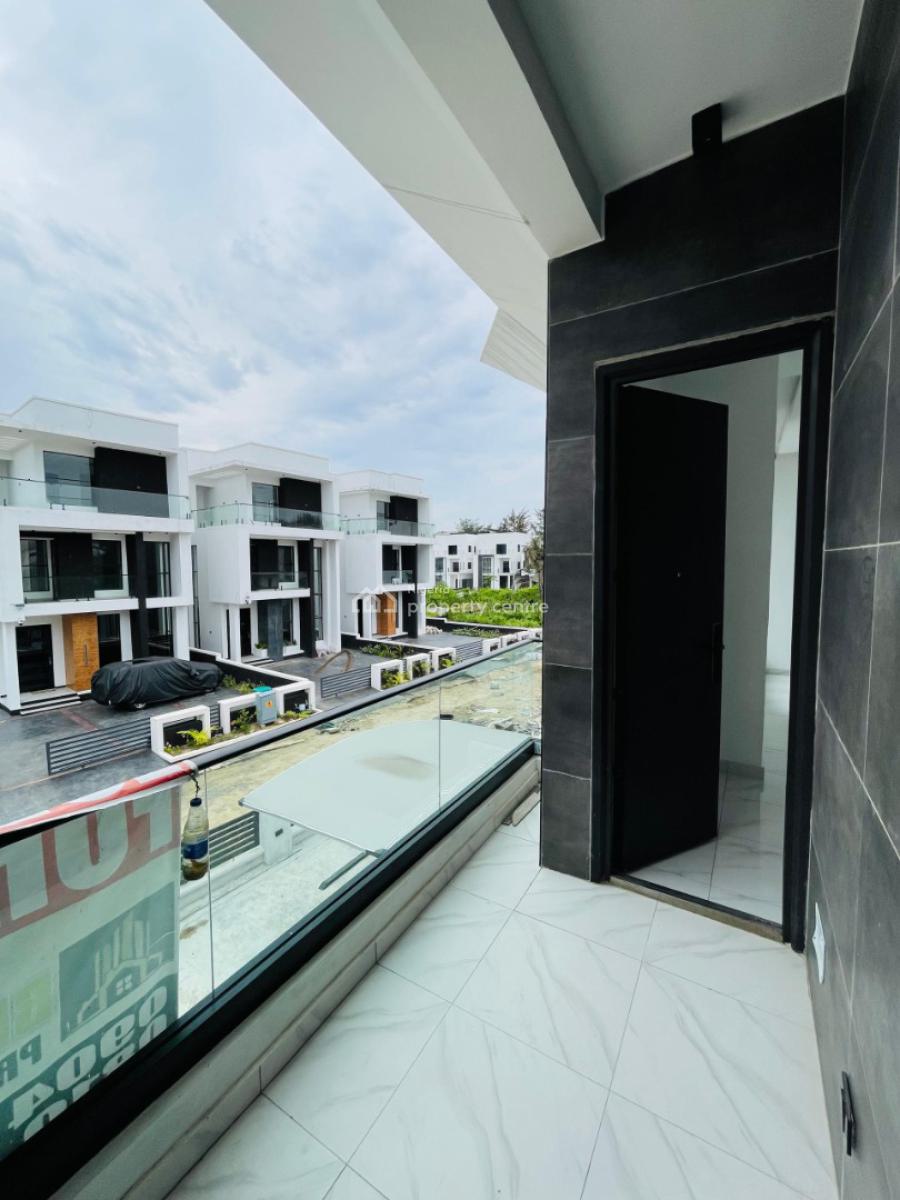 5 Bedrooms Fully Detached in Megamound in a Well Secured Esta, Ikota, Lekki, Lagos, Detached Duplex for Sale