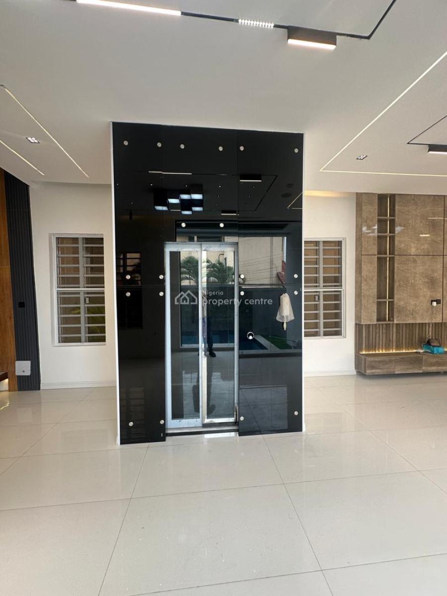 Aesthetically Pleasing 5 Bedroom Fully Detached with Private Cinema, Lekki Phase 1, Lekki, Lagos, Detached Duplex for Sale