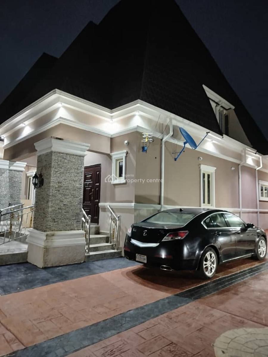 5 Bedroom Bungalow Pent House: ( 3 Bedroom Down Stairs, 2 Bedroom Up S, Efab Estate Gwarimpa, Gwarinpa, Abuja, Detached Bungalow for Sale