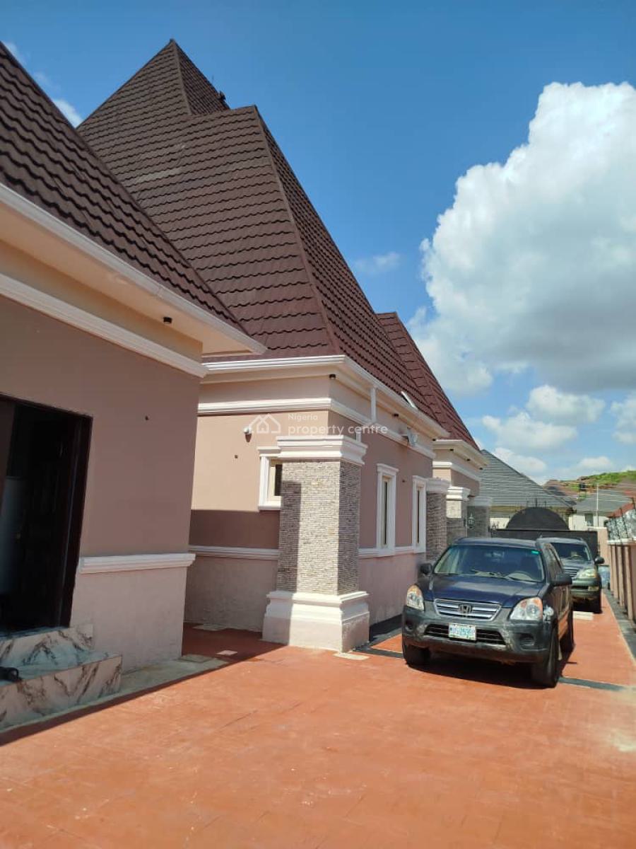 5 Bedroom Bungalow Pent House: ( 3 Bedroom Down Stairs, 2 Bedroom Up S, Efab Estate Gwarimpa, Gwarinpa, Abuja, Detached Bungalow for Sale