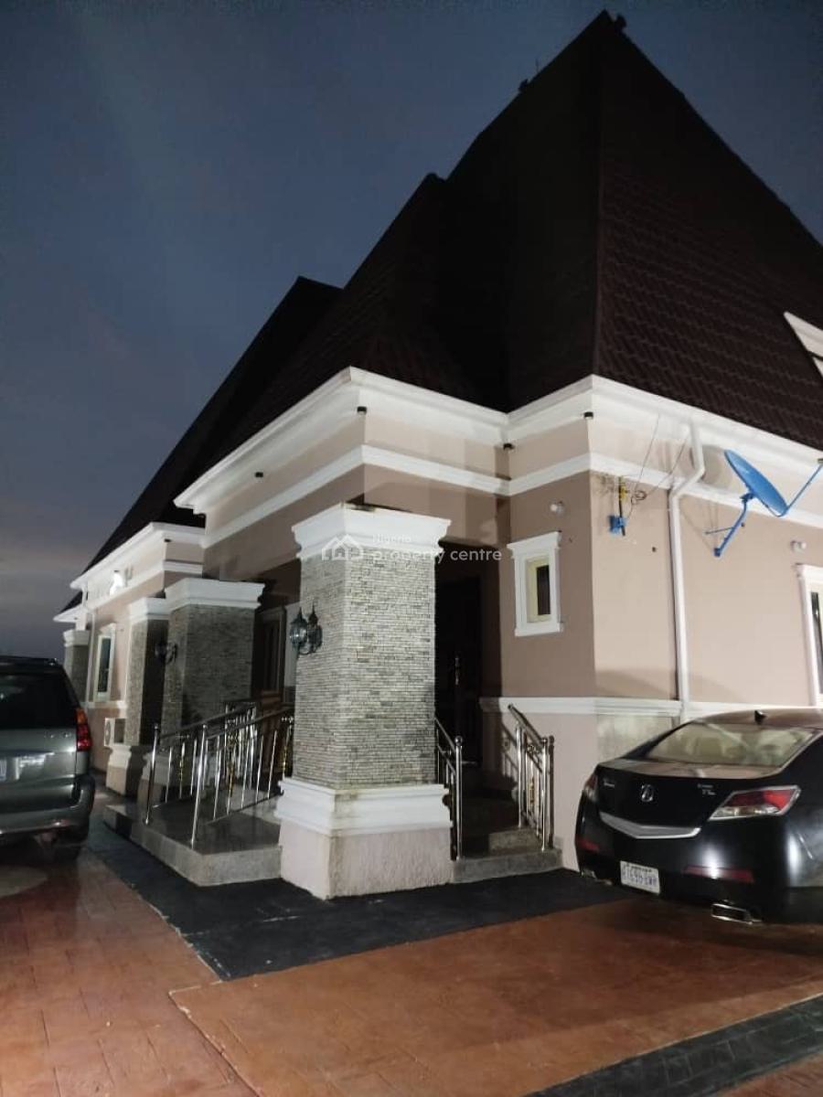 5 Bedroom Bungalow Pent House: ( 3 Bedroom Down Stairs, 2 Bedroom Up S, Efab Estate Gwarimpa, Gwarinpa, Abuja, Detached Bungalow for Sale