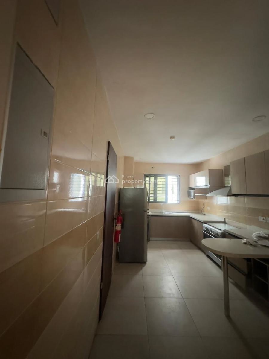 Nicely Built 3 Bedroom Apartment, Ikoyi, Ikoyi, Lagos, House for Rent