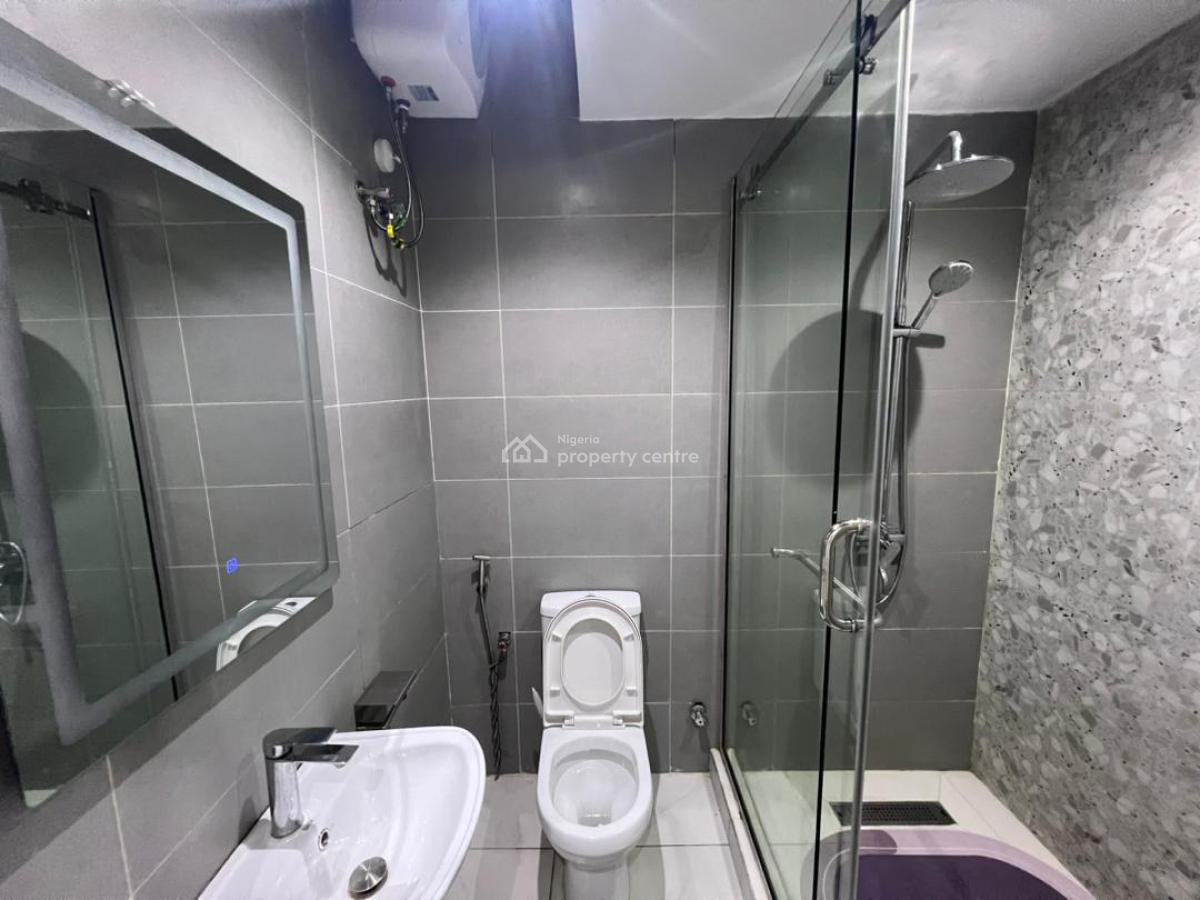 3 Bedrooms Apartment, Lekki Phase 1, Lekki, Lagos, Flat / Apartment for Rent
