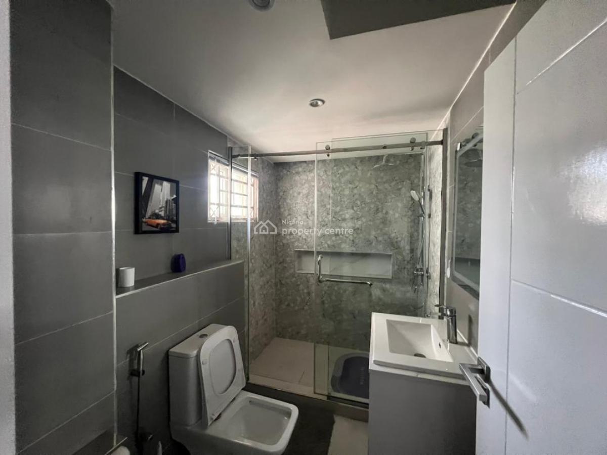 3 Bedrooms Apartment, Lekki Phase 1, Lekki, Lagos, Flat / Apartment for Rent