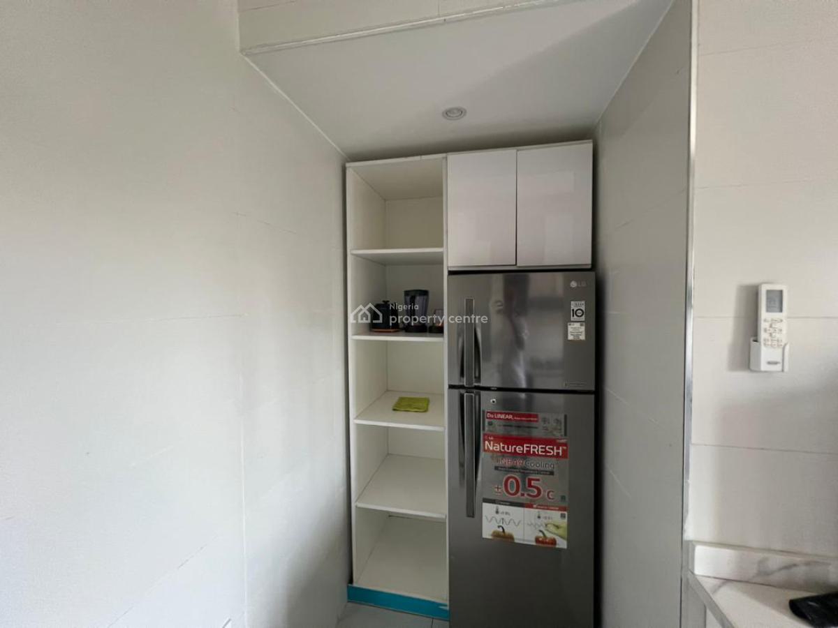 3 Bedrooms Apartment, Lekki Phase 1, Lekki, Lagos, Flat / Apartment for Rent