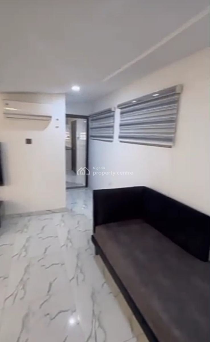 Magnificently Furnished  2 Bedroom Penthouse Apartment {video}, Ologolo, Lekki, Lagos, Flat / Apartment for Rent