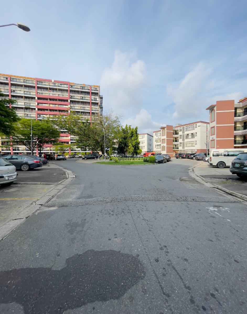 Most Affordable 4bed Flat with Swimming Pool & Football Court, 1004 Estate Victoria Island Lagos, Victoria Island (vi), Lagos, Block of Flats for Sale