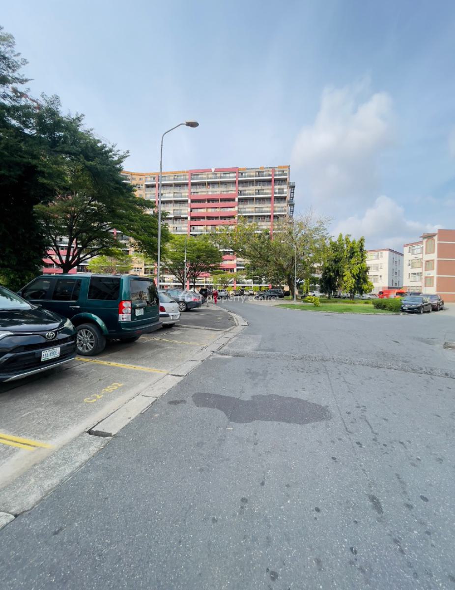 Most Affordable 4bed Flat with Swimming Pool & Football Court, 1004 Estate Victoria Island Lagos, Victoria Island (vi), Lagos, Block of Flats for Sale