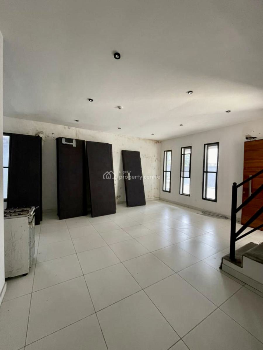 Exquisite Newly Renovated 4 Bedroom Maisonette, Ologolo, Lekki, Lagos, Flat / Apartment for Rent
