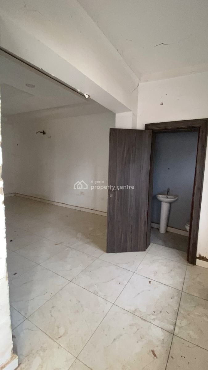 Luxury 4 Bedroom Terrace Duplex + Bq  Jahi, Jahi, Jahi, Abuja, Terraced Duplex for Rent