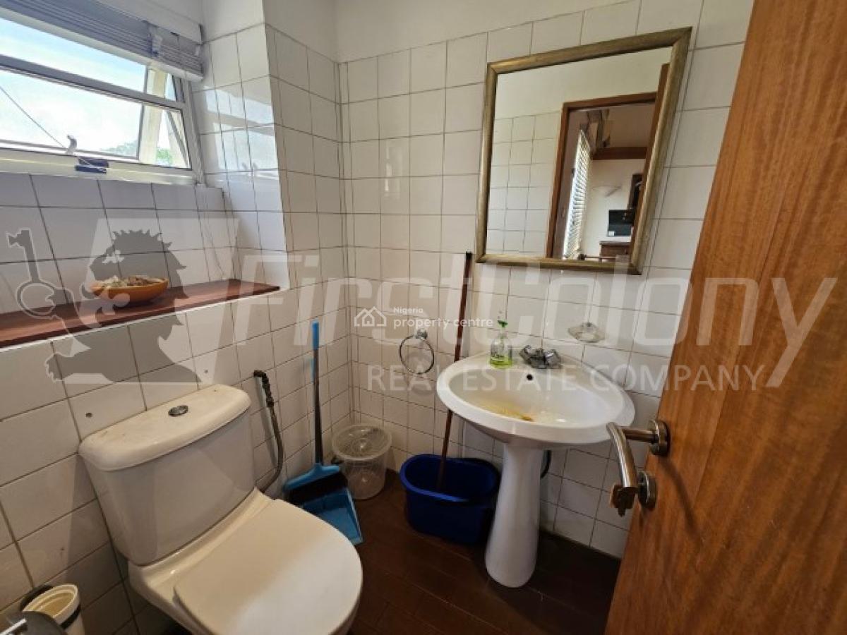 Fully Serviced 1 Bedroom Luxury Apartment with Excellent Facilities, Old Ikoyi, Ikoyi, Lagos, Flat / Apartment for Rent